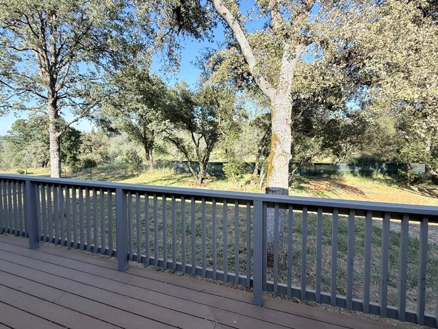 12155 Gilham ct, Grass Valley, CA 95949