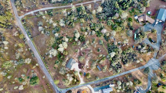 12155 Gilham ct, Grass Valley, CA 95949