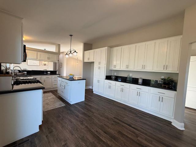 12155 Gilham ct, Grass Valley, CA 95949