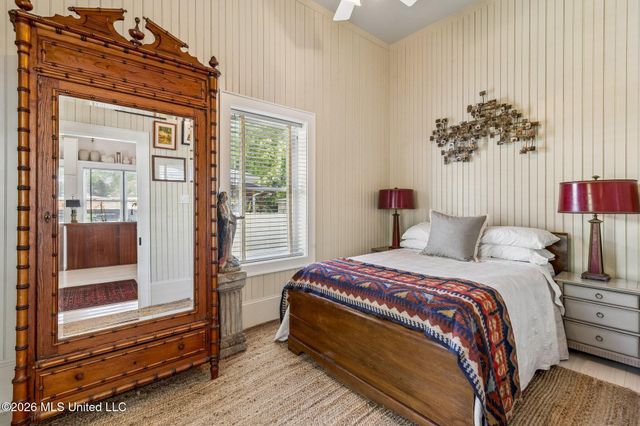 328 Easterbrook Street, Bay Saint Louis, MS 39520