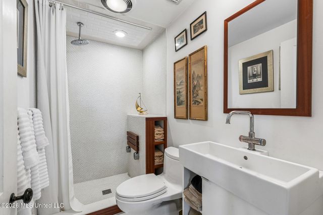 328 Easterbrook Street, Bay Saint Louis, MS 39520