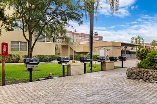 408 NW 68th Avenue 405, Plantation, FL 33317