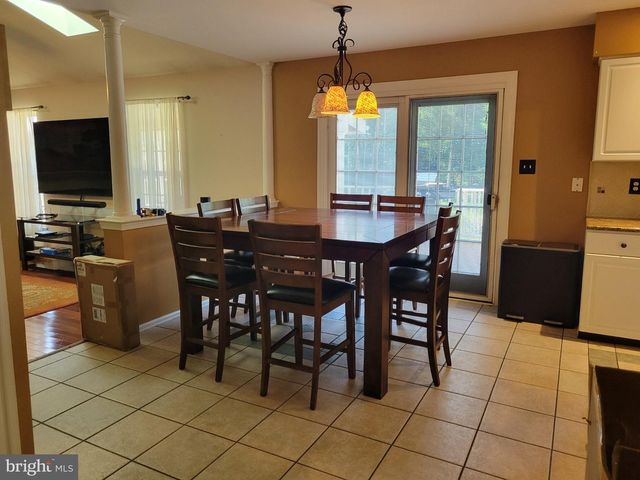 1707 BIDEN LN, Williamstown, NJ 08094