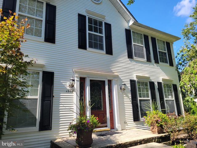 1707 BIDEN LN, Williamstown, NJ 08094