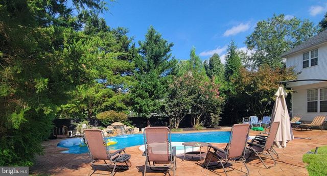 1707 BIDEN LN, Williamstown, NJ 08094
