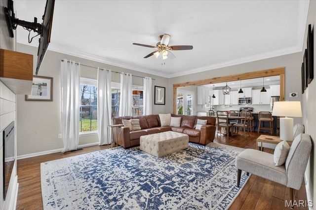 706 Edgewood Avenue, Kirkwood, MO 63122