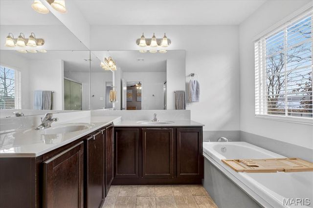 706 Edgewood Avenue, Kirkwood, MO 63122