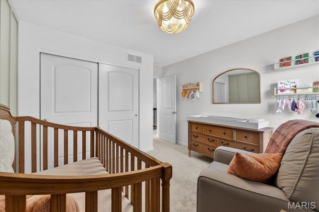 706 Edgewood Avenue, Kirkwood, MO 63122