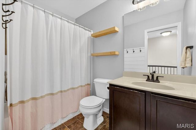 706 Edgewood Avenue, Kirkwood, MO 63122