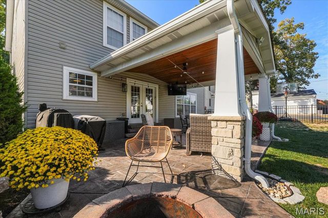 706 Edgewood Avenue, Kirkwood, MO 63122