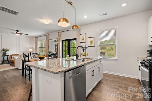 129 Valleywood Drive, Waynesville, NC 28786