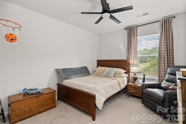 129 Valleywood Drive, Waynesville, NC 28786