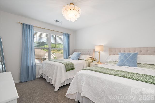 129 Valleywood Drive, Waynesville, NC 28786