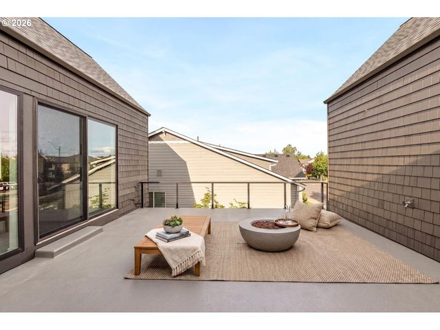 3412 N PIONEER CANYON Dr, Ridgefield, WA 98642
