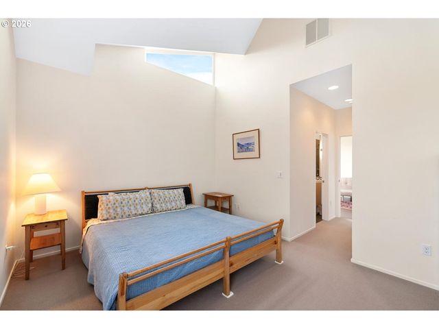 3412 N PIONEER CANYON Dr, Ridgefield, WA 98642