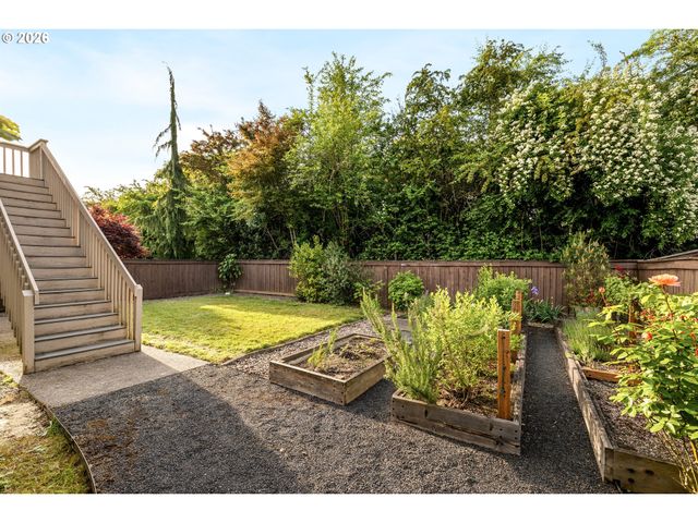 3412 N PIONEER CANYON Dr, Ridgefield, WA 98642