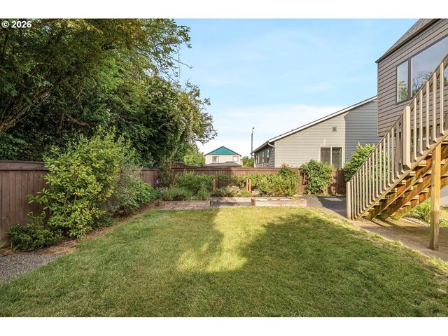 3412 N PIONEER CANYON Dr, Ridgefield, WA 98642