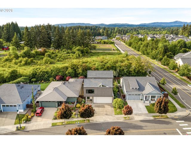 3412 N PIONEER CANYON Dr, Ridgefield, WA 98642