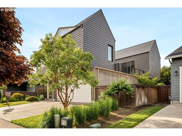 3412 N PIONEER CANYON Dr, Ridgefield, WA 98642