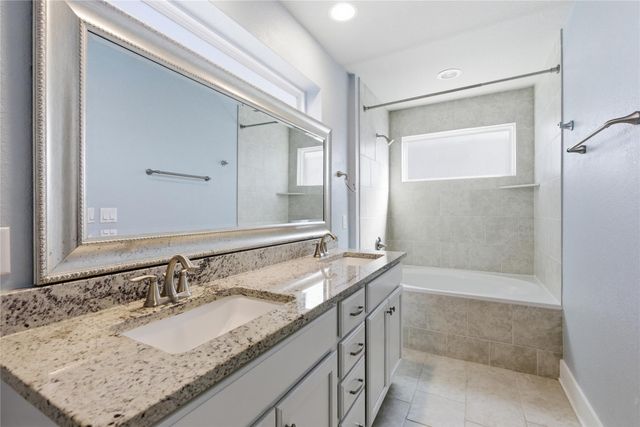 1937 Tramson DR 153C, Austin, TX 78741