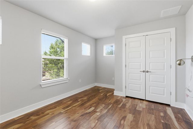 1937 Tramson DR 153C, Austin, TX 78741