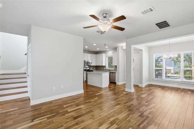 1937 Tramson DR 153C, Austin, TX 78741