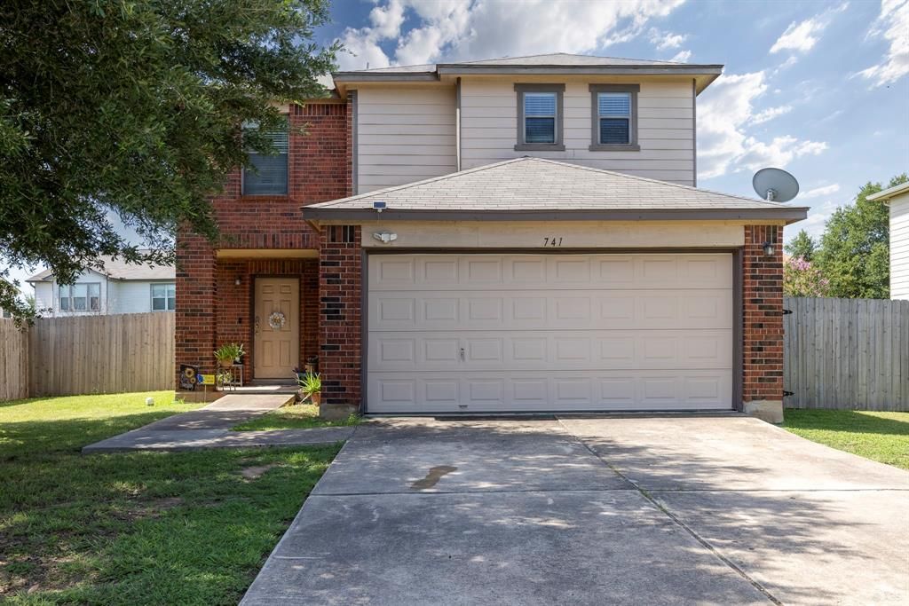 741 Abundance LN, Kyle, TX 78640