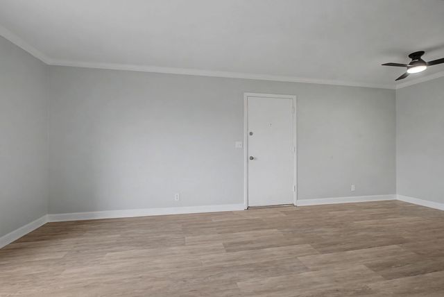 420 Walton Ln Apt J47, Madison, TN 37115