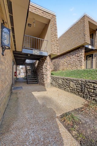420 Walton Ln Apt J47, Madison, TN 37115