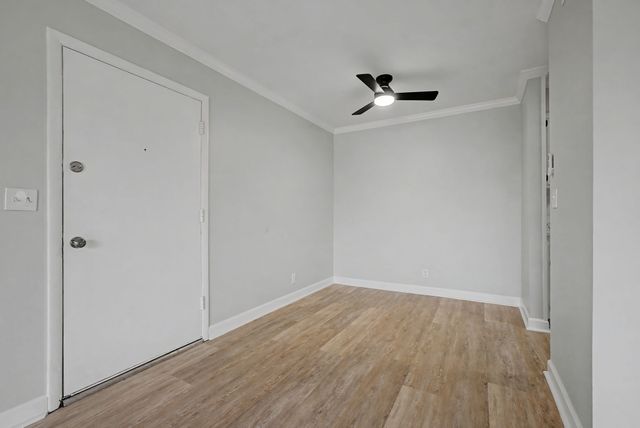420 Walton Ln Apt J47, Madison, TN 37115