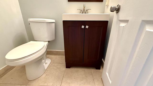 8 Ventnor A, Deerfield Beach, FL 33442