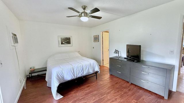 8 Ventnor A, Deerfield Beach, FL 33442