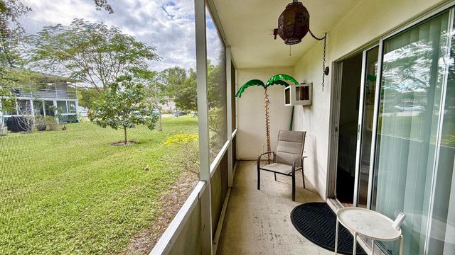 8 Ventnor A, Deerfield Beach, FL 33442