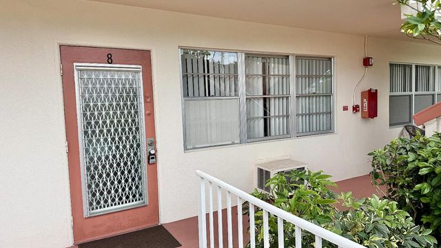 8 Ventnor A, Deerfield Beach, FL 33442