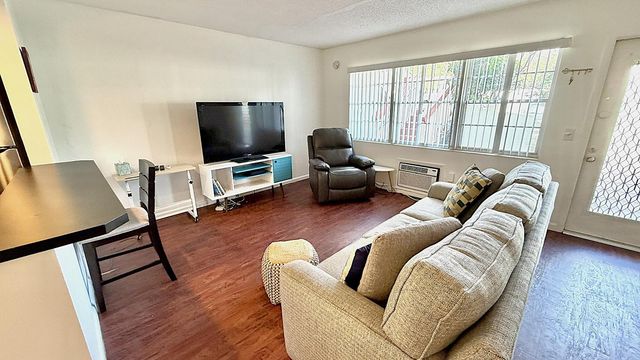 8 Ventnor A, Deerfield Beach, FL 33442