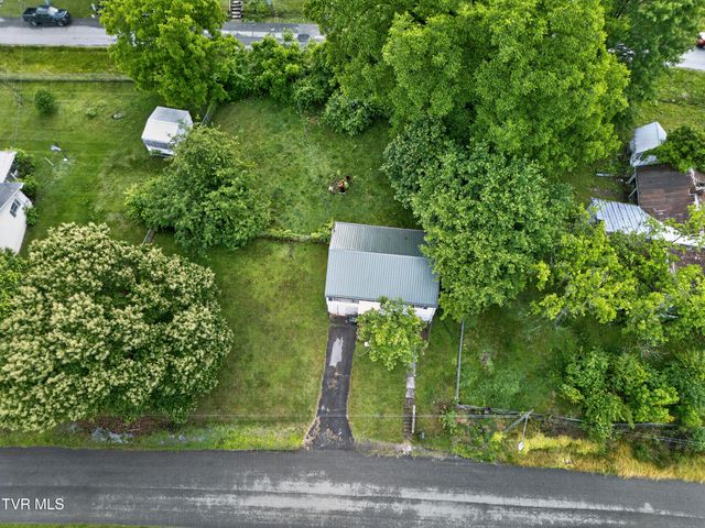 221 Mumpower Drive, Bristol, VA 24201