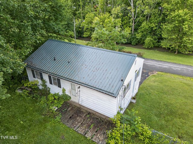 221 Mumpower Drive, Bristol, VA 24201
