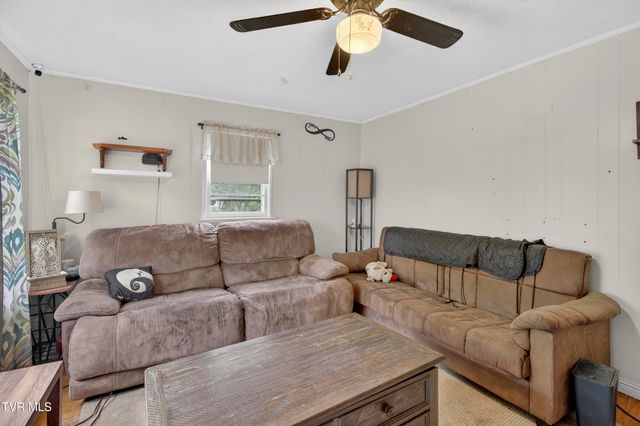 221 Mumpower Drive, Bristol, VA 24201