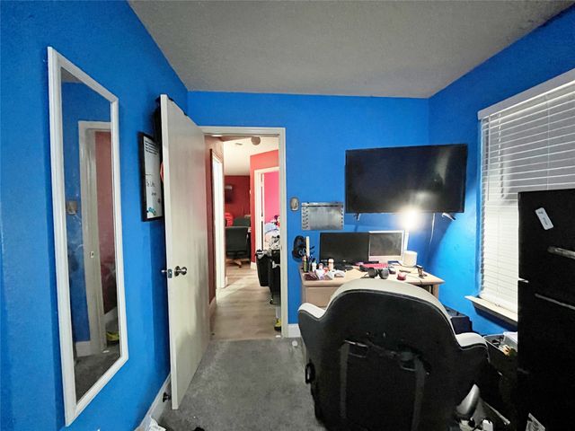 924 Rock Dove Circle, Saginaw, TX 76131