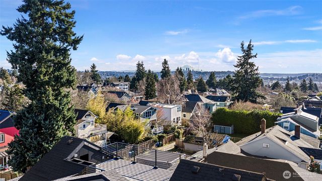 7336 27th Avenue NW, Seattle, WA 98117