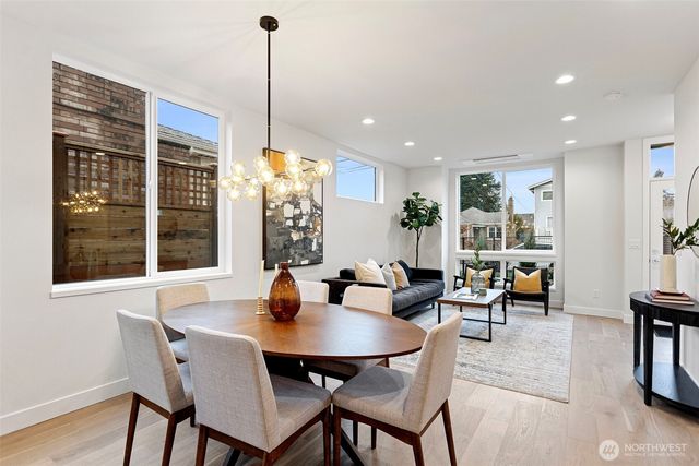 7336 27th Avenue NW, Seattle, WA 98117