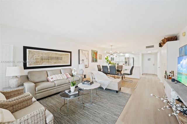 5100 N Ocean Boulevard 802, Lauderdale-By-The-Sea # 802, Lauderdale By The Sea, FL 33308