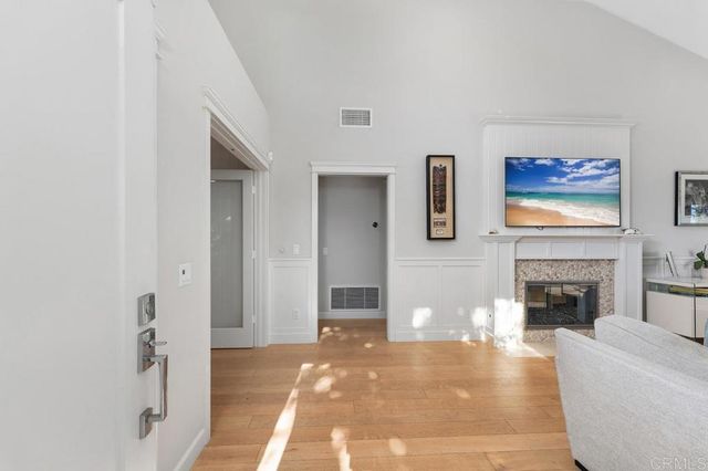 7426 Lantana, Carlsbad, CA 92011