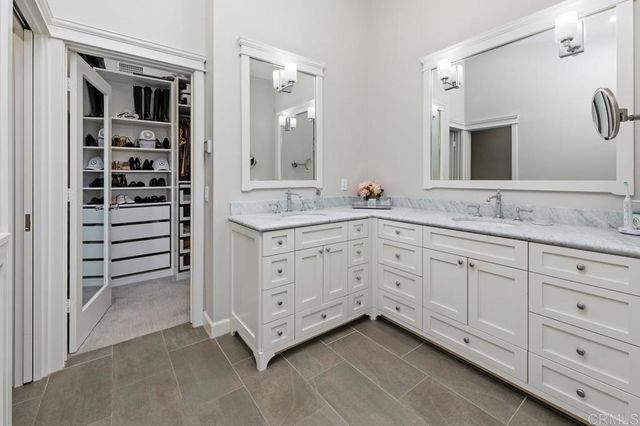 7426 Lantana, Carlsbad, CA 92011