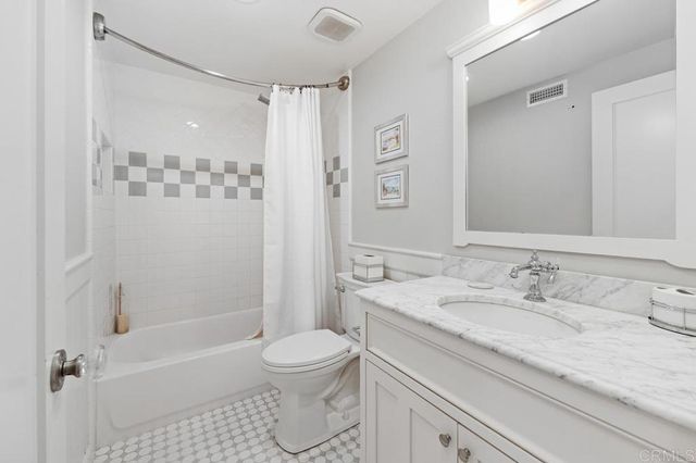 7426 Lantana, Carlsbad, CA 92011