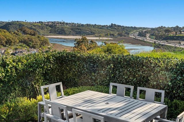 7426 Lantana, Carlsbad, CA 92011