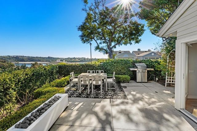 7426 Lantana, Carlsbad, CA 92011