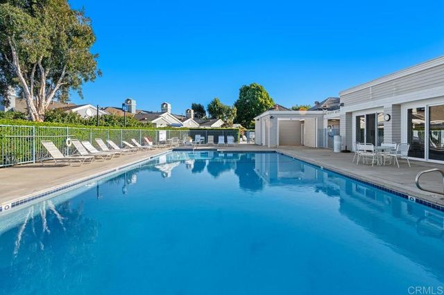 7426 Lantana, Carlsbad, CA 92011