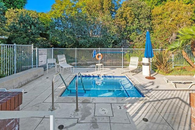 7426 Lantana, Carlsbad, CA 92011