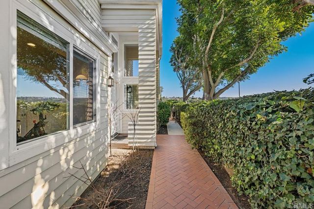 7426 Lantana, Carlsbad, CA 92011